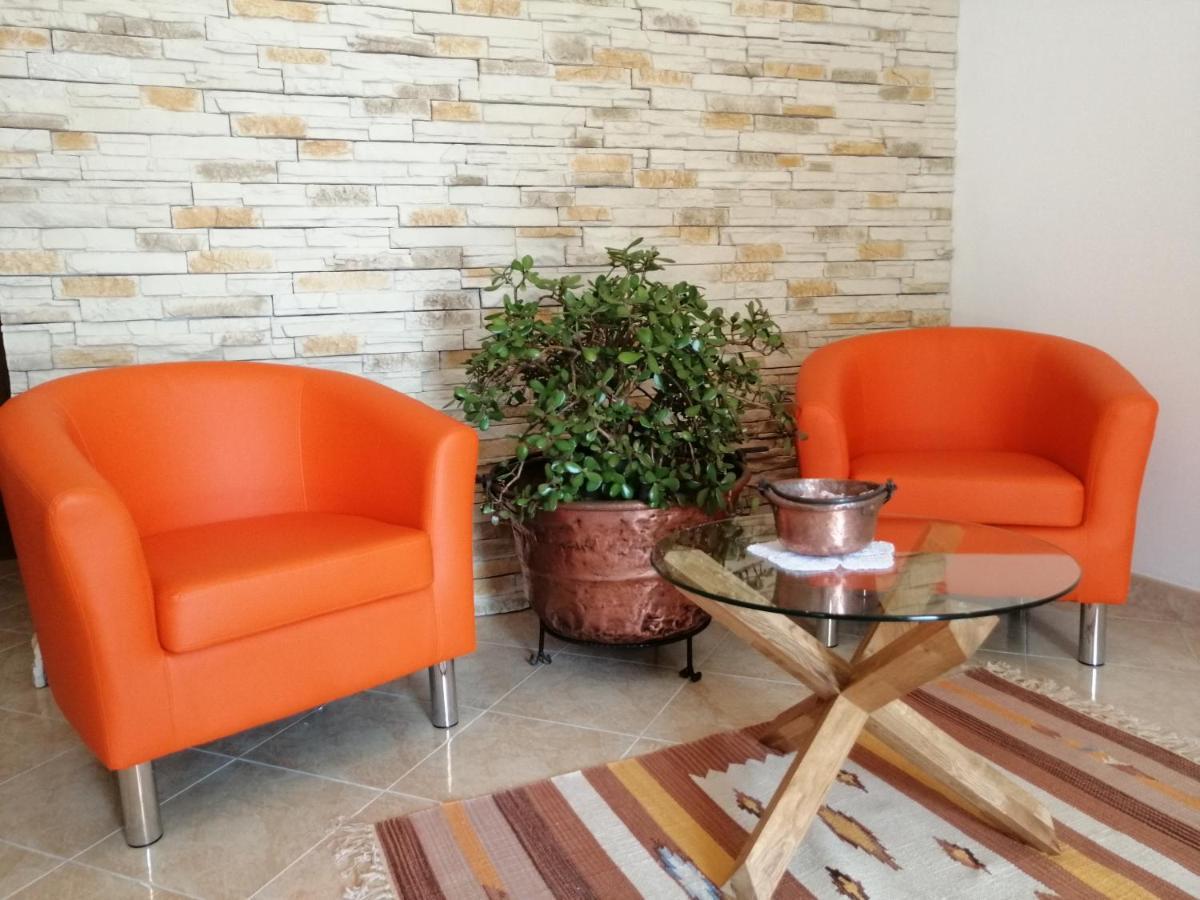 B&B La Casa Di Loretta Paderno 外观 照片
