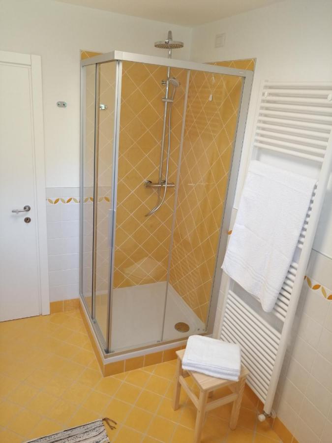 B&B La Casa Di Loretta Paderno 外观 照片