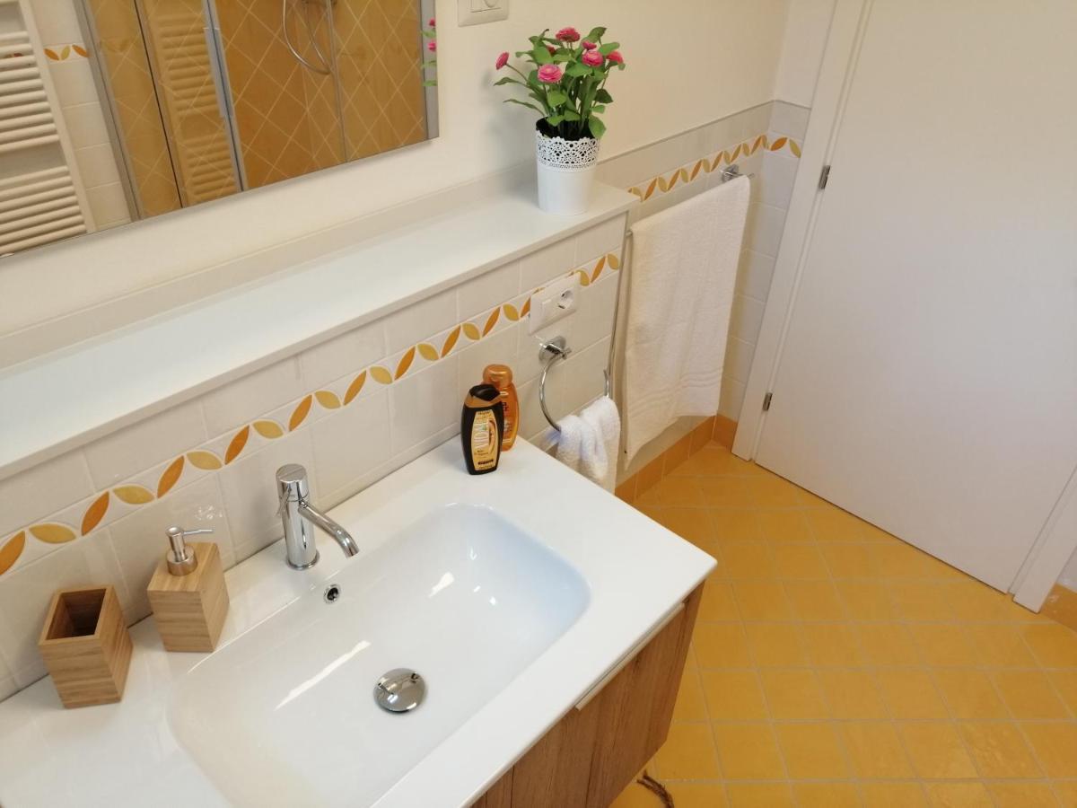 B&B La Casa Di Loretta Paderno 外观 照片