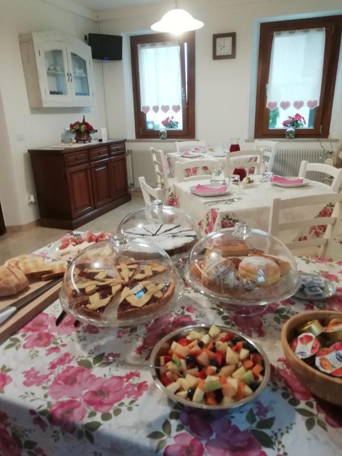 B&B La Casa Di Loretta Paderno 外观 照片